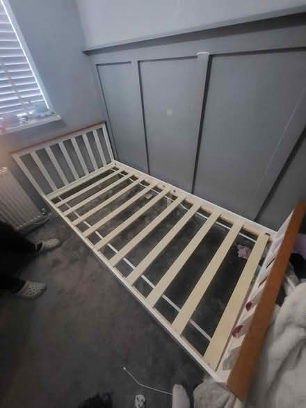Photo of free Single bed (West Molesey KT8) #1