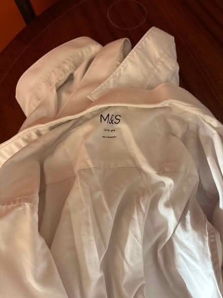 Photo of free White school shirts (Greaves LA1) #1