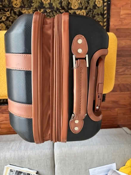 Photo of free Samsonite carry on suitcase (Wilmette near town center) #4
