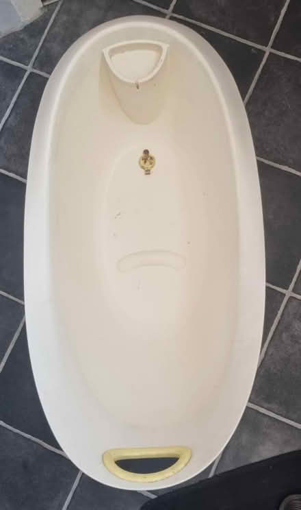 Photo of free Baby bathtub (Chatham ME5) #1