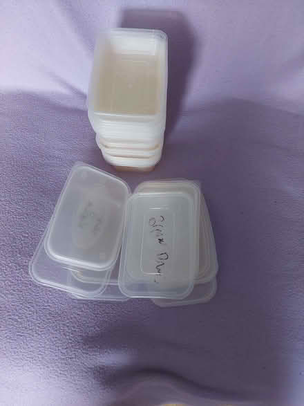 Photo of free Food containers and lids (Upper Wolvercote OX2) #1