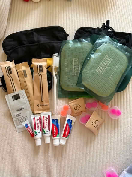 Photo of free travel kit (1 Ottley Dr, SE3) #1