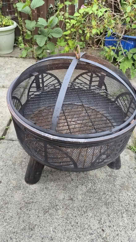 Photo of free Fire pit (Bonnyrigg EH19) #1