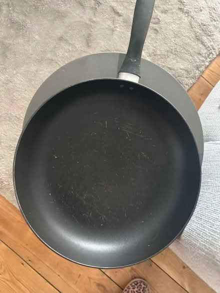 Photo of free Large frying pan (Erith DA8) #1