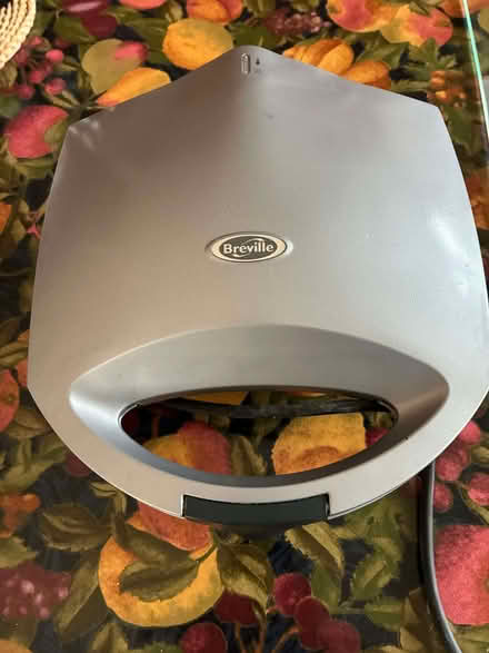 Photo of free Breville toasted sandwich maker (Gale OL15) #1