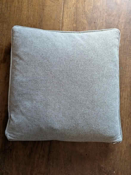 Photo of free Grey cushion (Camberwell Green SE5) #1