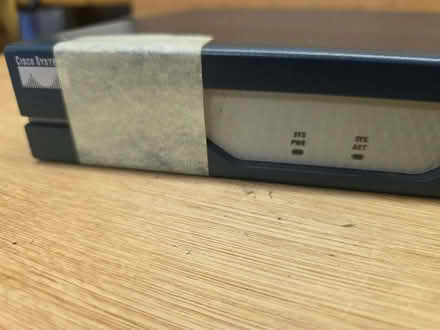 Photo of free Cisco 1841 router. Powers up. Front panel broken. (Buggs Bottom RG4) #1