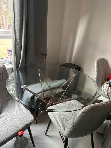 Photo of free Glass table (N13) #1