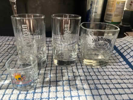Photo of free Drinking glasses. (Woodside CR0) #2
