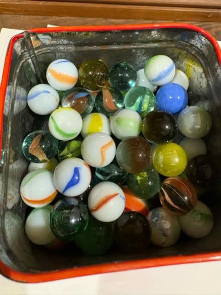 Photo of free Marbles (Greaves LA1) #1