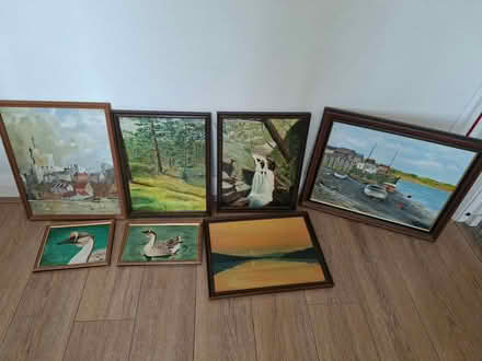 Photo of free Picture Frames (Welling DA16) #1