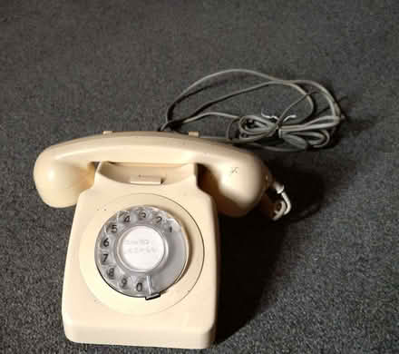 Photo of free Old rotary dial phone (Hodnet TF9) #1