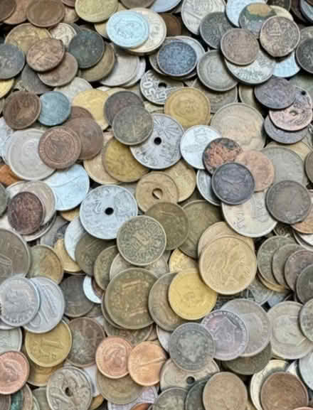 Photo of Foreign Coins (Toronto) #1