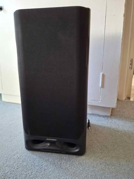Photo of free speaker (Horndean PO8 9TL) #1