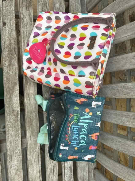 Photo of free Lunch bags (Kingston KT2) #1