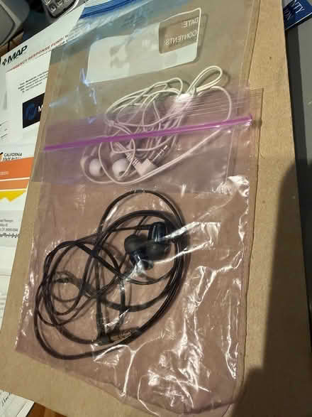 Photo of free 2 pairs of stereo ear buds (pleasanton downtown) #1