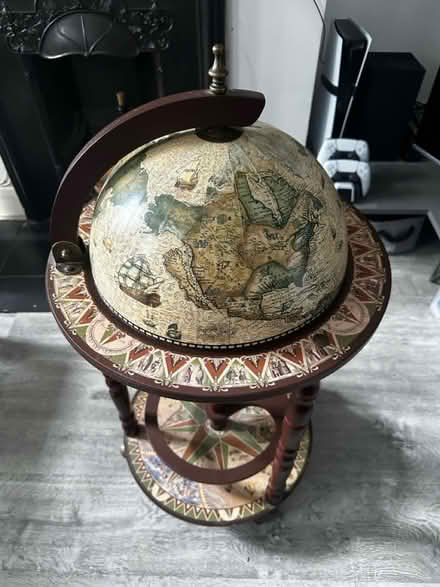 Photo of free Globe whisky cabinet (Mitcham CR4) #2