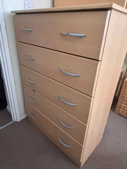 Photo of free Chest of drawers (Brixton Hill SW2) #1