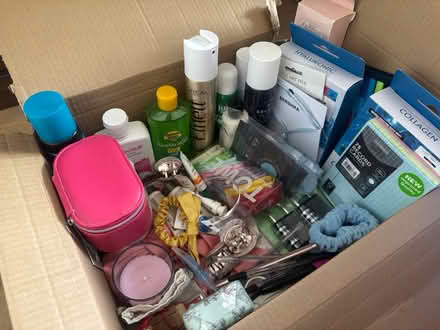 Photo of free Job lot assorted items (Wimbledon SW19) #1