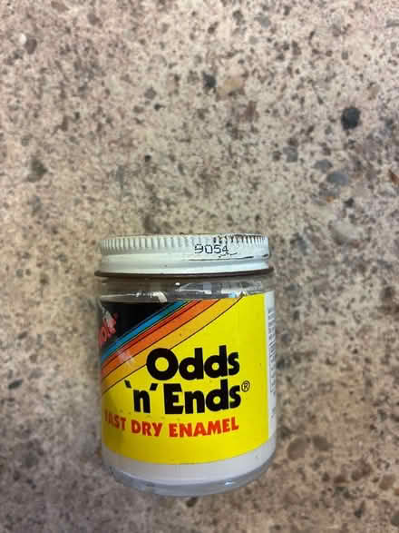 Photo of free Gloss White fast dry enamel (Great Boughton CH3) #1