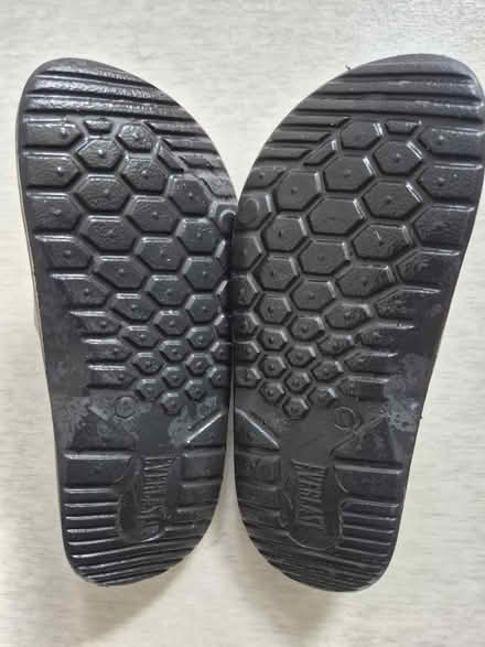 Photo of free Sliders - size 3 (East Croydon CR0 6) #2