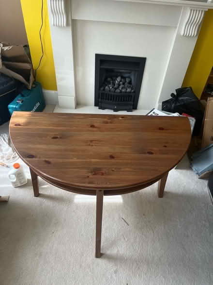Photo of free Fold out table (East Croydon CR0) #1
