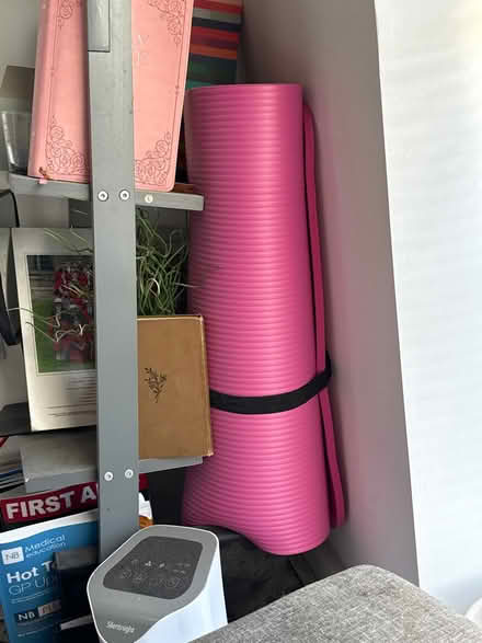 Photo of free Yoga mat (Belvedere DA17) #1
