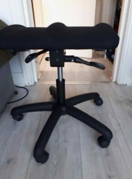 Photo of free Ergochair Ajustable double leg rest (Erdington B23) #1