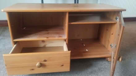 Photo of free TV stand / coffee table (Logie DD2) #1