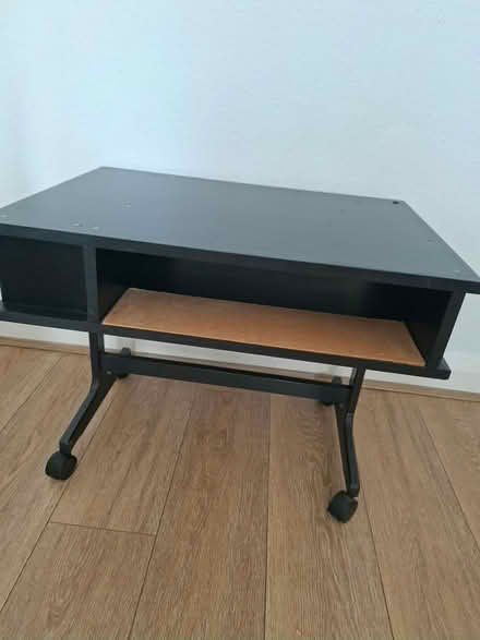Photo of free TV/media unit (Welling DA16) #3