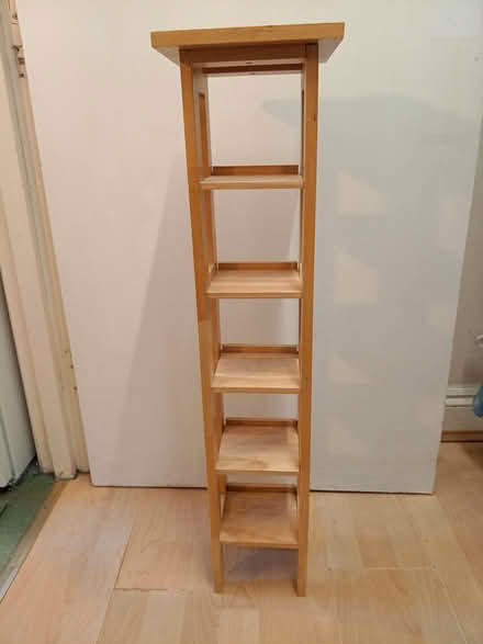 Photo of free CD slimline storage tower, wood, 85.5x20.7x19cm (Boscombe BH5) #2