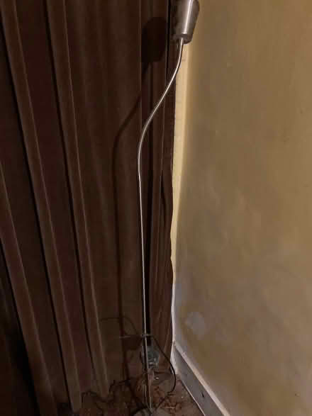 Photo of free Reading lamp (Battersea SW11) #2