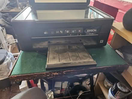 Photo of free Epson xp215 printer (Smiths Estate OX28) #3