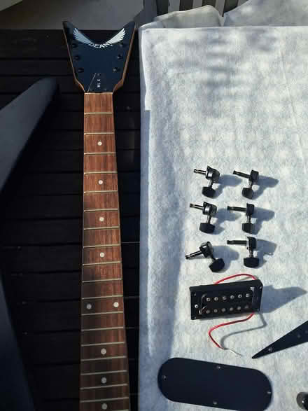 Photo of free Dean ML X electric guitar Project (Bristol BS7) #2