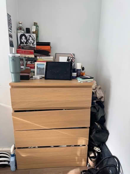 Photo of free chest of drawers (Islington N1) #1