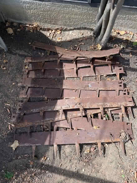 Photo of free Multi-Edge METAL Lawn Edging Corten Steel (Buckhurst Hill IG9) #1