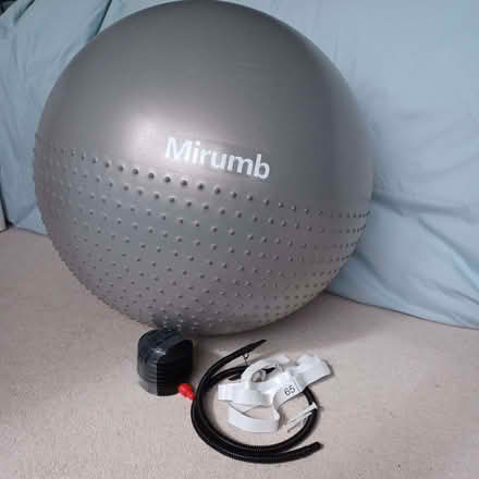 Photo of free Swiss ball 65 cm (Hingham NR9) #1
