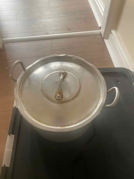 Photo of free Assortment of Pots (Bulwell Lane NG6) #3