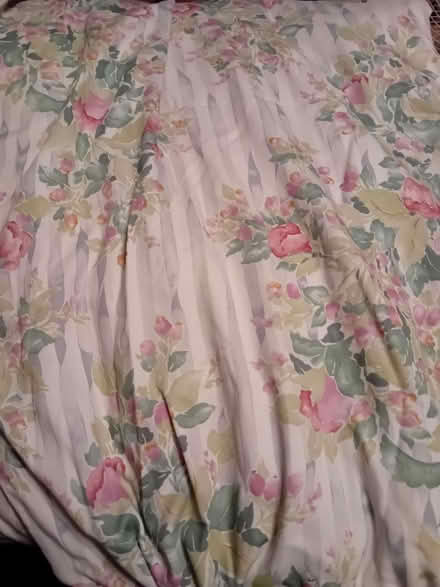 Photo of free fabric, two old curtains (Old Harlow CM17) #1