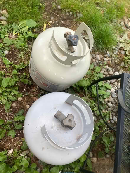 Photo of free 15lb Empty propane tanks (Skyway) #1