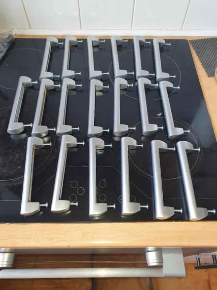 Photo of free kitchen cabinet handles (S2 wybourn) #1