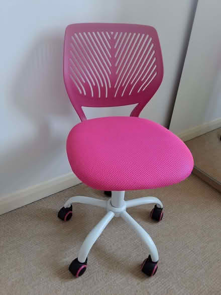 Photo of free Junior desk chair (Penge BR3) #1