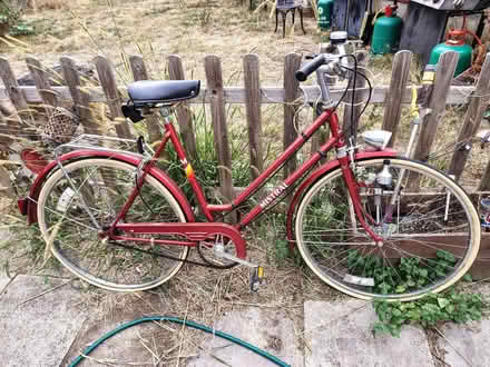 Photo of free Ladies bike (Clewer Green SL4) #1