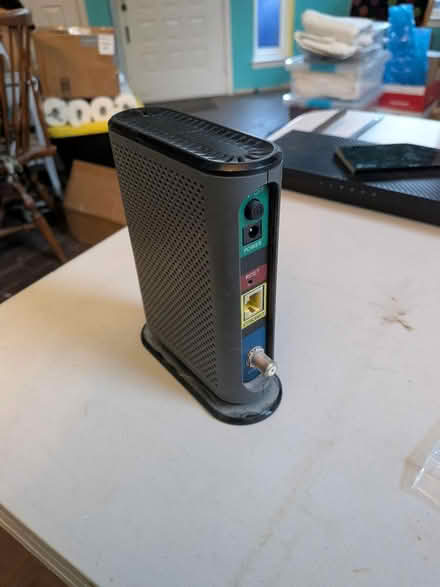 Photo of free tp-link router and motorola modem (Cherry Hills) #4