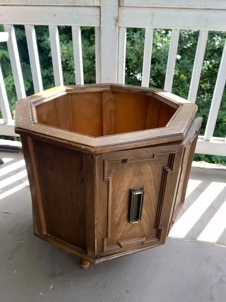 Photo of free Table (Skyway) #1