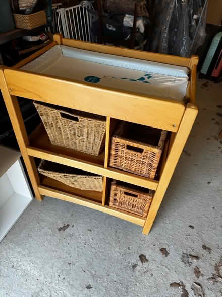 Photo of free Mamas&Papas changing table (Windsor SL4) #2