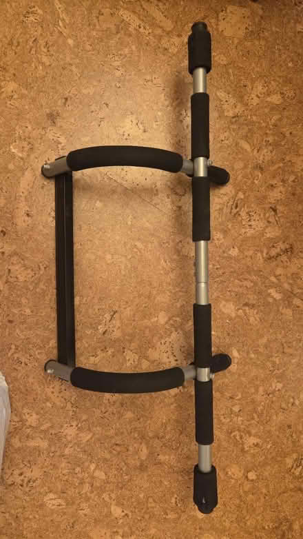 Photo of free Chin-up bar (Upper West Side, 108/Broadway) #2