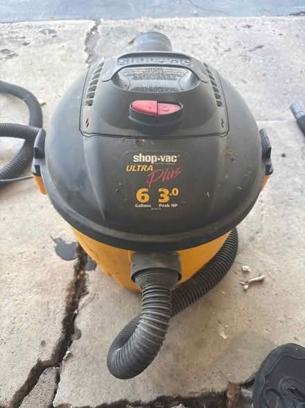Photo of free Shop vac ultra plus no/wheels (Villa Park, Il.) #1
