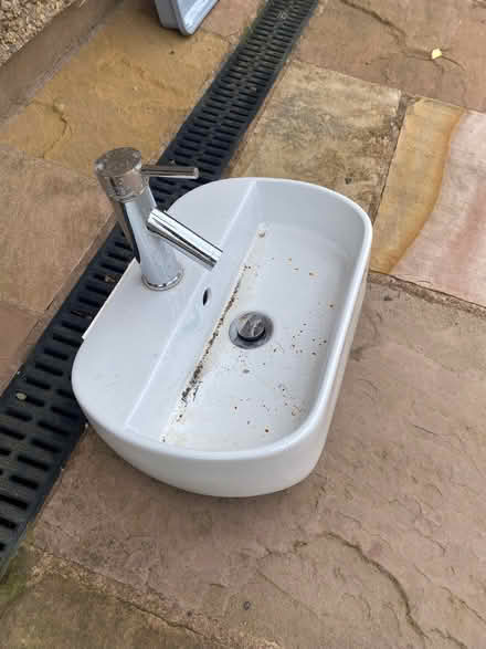 Photo of free Small sink (Murton/Hilton CA16) #1