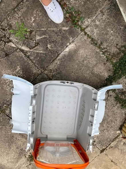 Photo of free Cat carrier (Ilminster, Somerset) #2